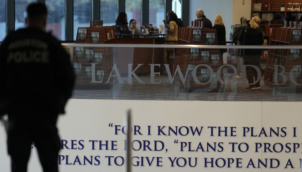 www.politifact.com